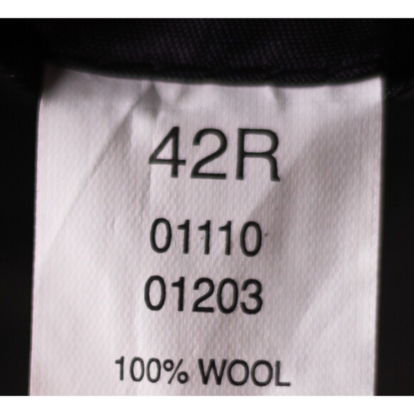 Men’s Jos A Bank 2 Button Dark Gray Striped Sport Wool Suit Jacket Coat 42R - Picture 11 of 12